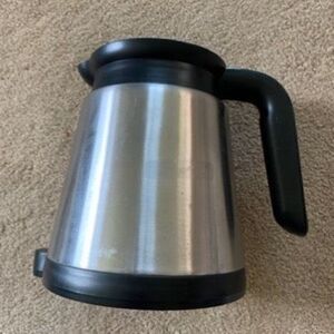 Keurig 1719X Stainless Steel 32 Oz Coffee Carafe With Lid